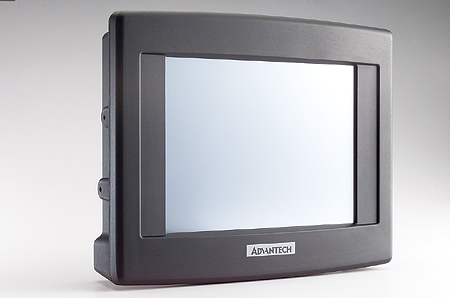 Komputer panelowy montowany w pojazdach z ekranem LCD 10.4" - TREK-755